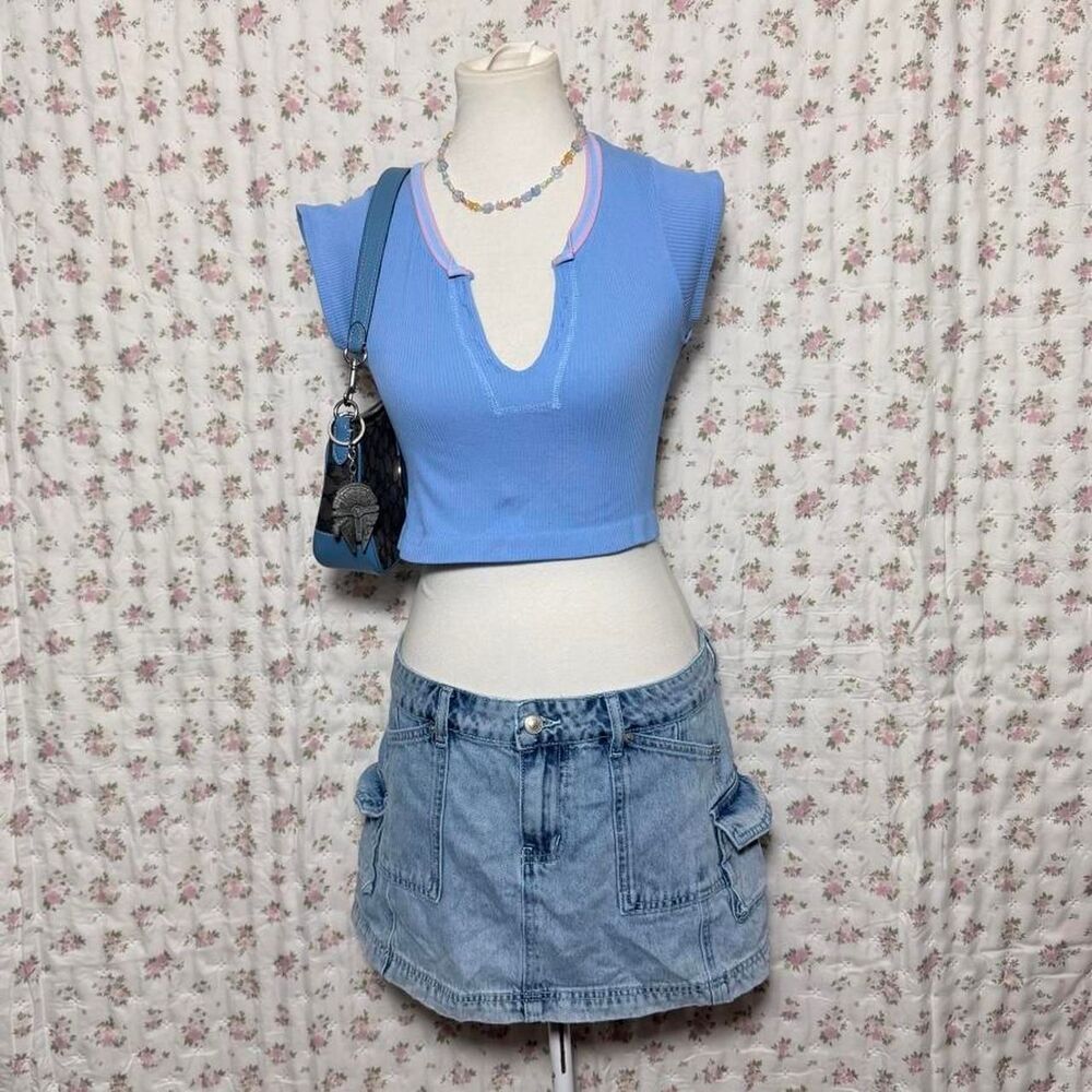 Out From Under Blue Ribbed U Neck Top Women’s Basic Fitted Shirt